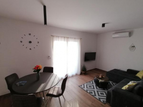 Apartments Jakov